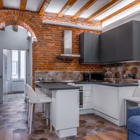 Unique Suite In Milan Center Buitenkant foto