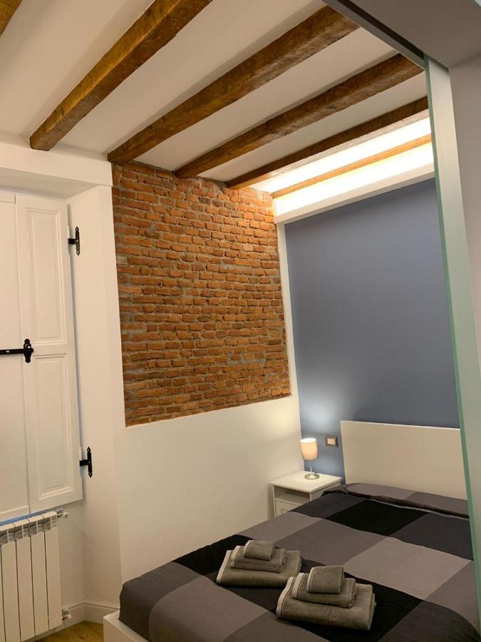 Unique Suite In Milan Center Buitenkant foto