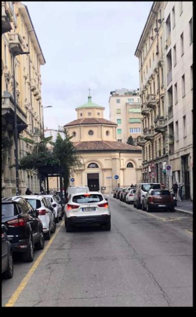 Unique Suite In Milan Center Buitenkant foto