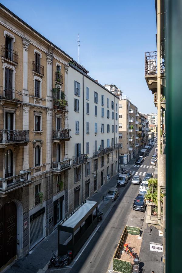 Unique Suite In Milan Center Buitenkant foto